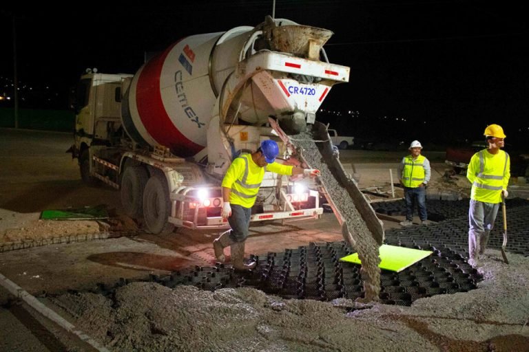 Llega tecnología Paviflex de Cemex a tiendas Oxxo